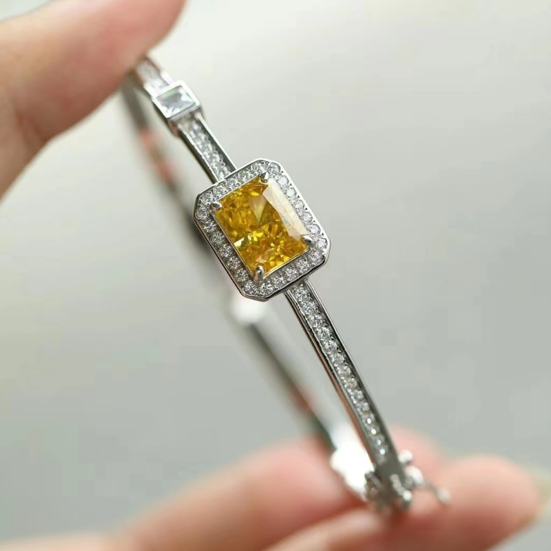 Sterling Silver 925 con brazalete de diamante colorido con alto contenido de carbono